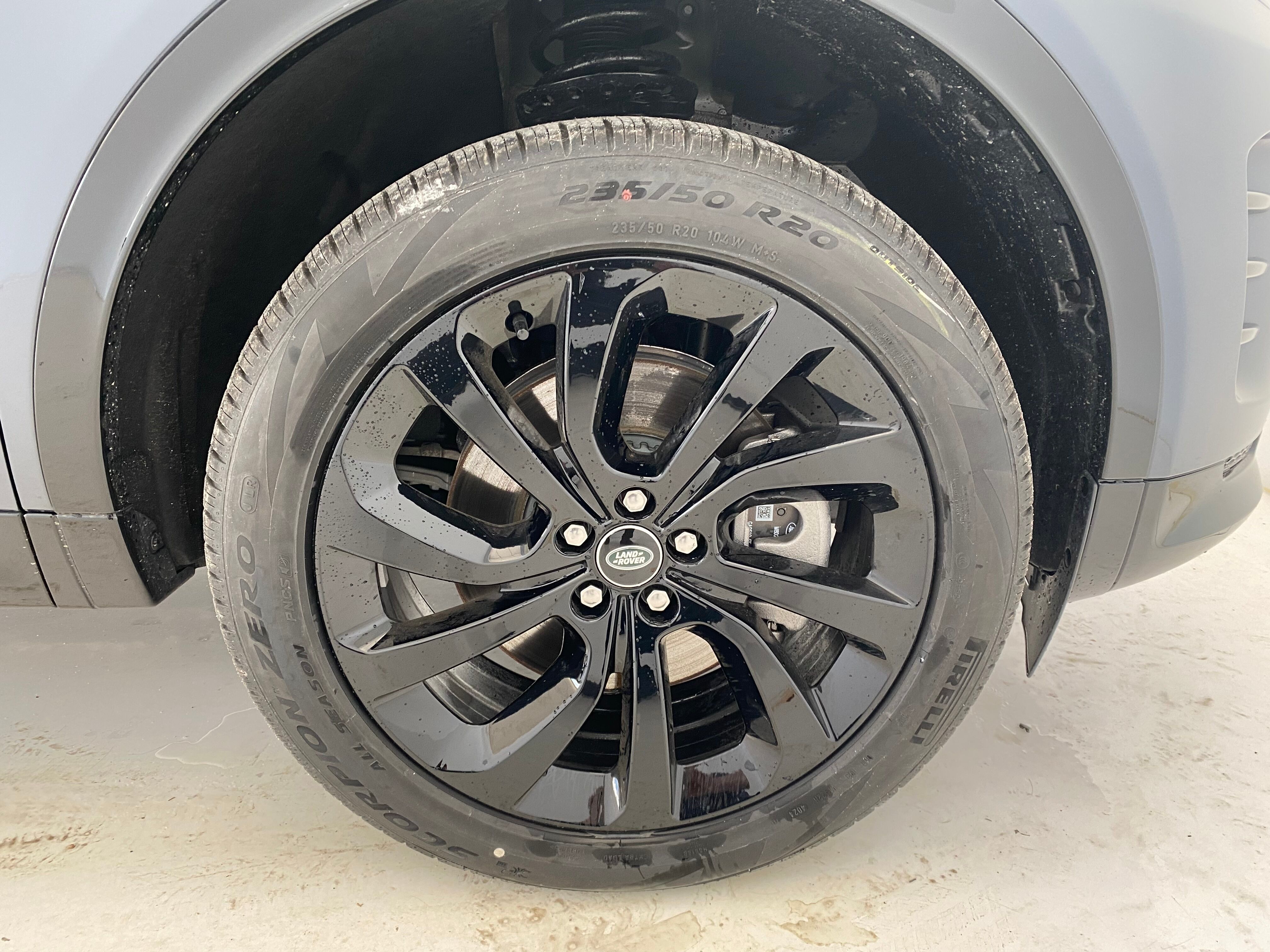 Foto del LAND ROVER Discovery Sport 2.0D TD4 MHEV Dynamic SE AWD Auto 204