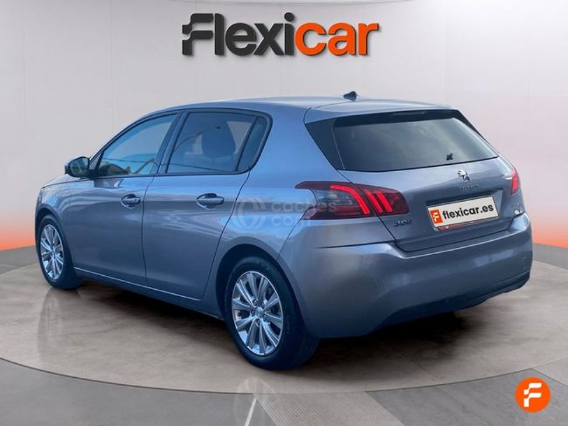 Foto del PEUGEOT 308 1.2 PureTech S&S Access 110