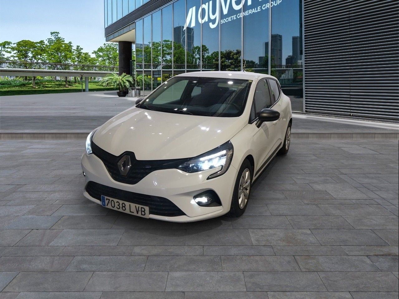 RENAULT Clio (Business SCe 48 kW (65 CV)) en Madrid