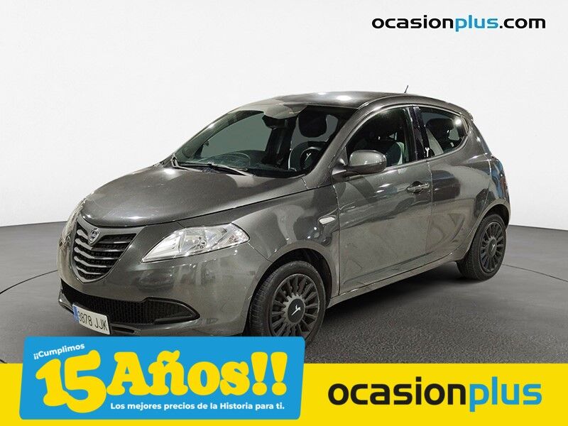 LANCIA Ypsilon (1.2 Elefantino Evo II 51 kW (69 CV)) en Madrid