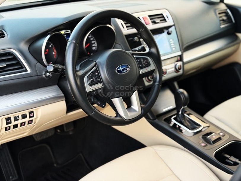 Foto del SUBARU Outback 2.0TD Executive Plus CVT