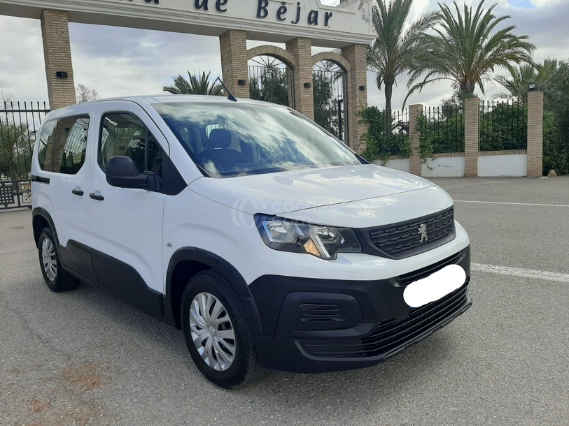 Foto del PEUGEOT Rifter 1.5BlueHDi S&S Long Access 100