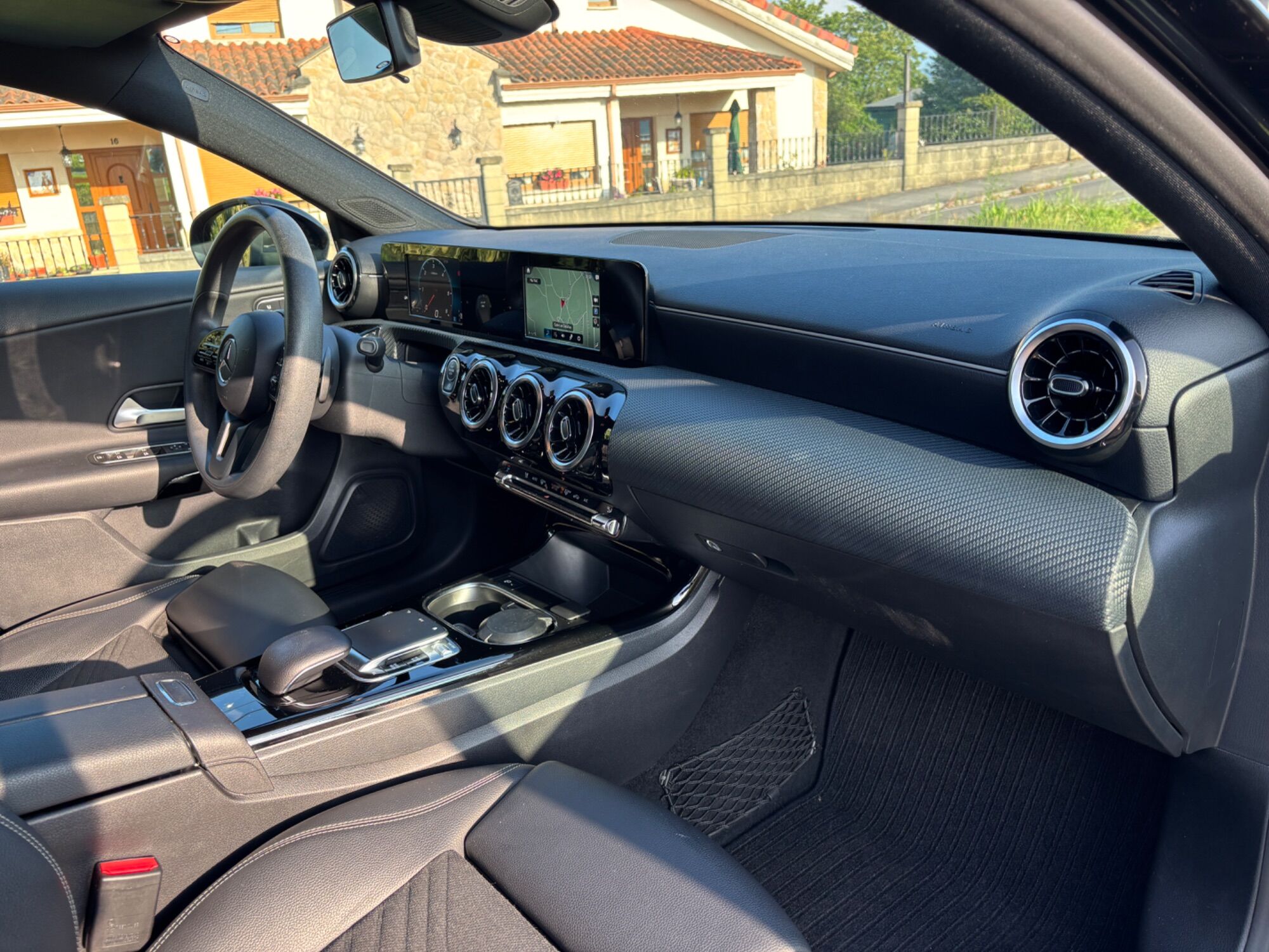 Foto del MERCEDES Clase A A 200d 8G-DCT