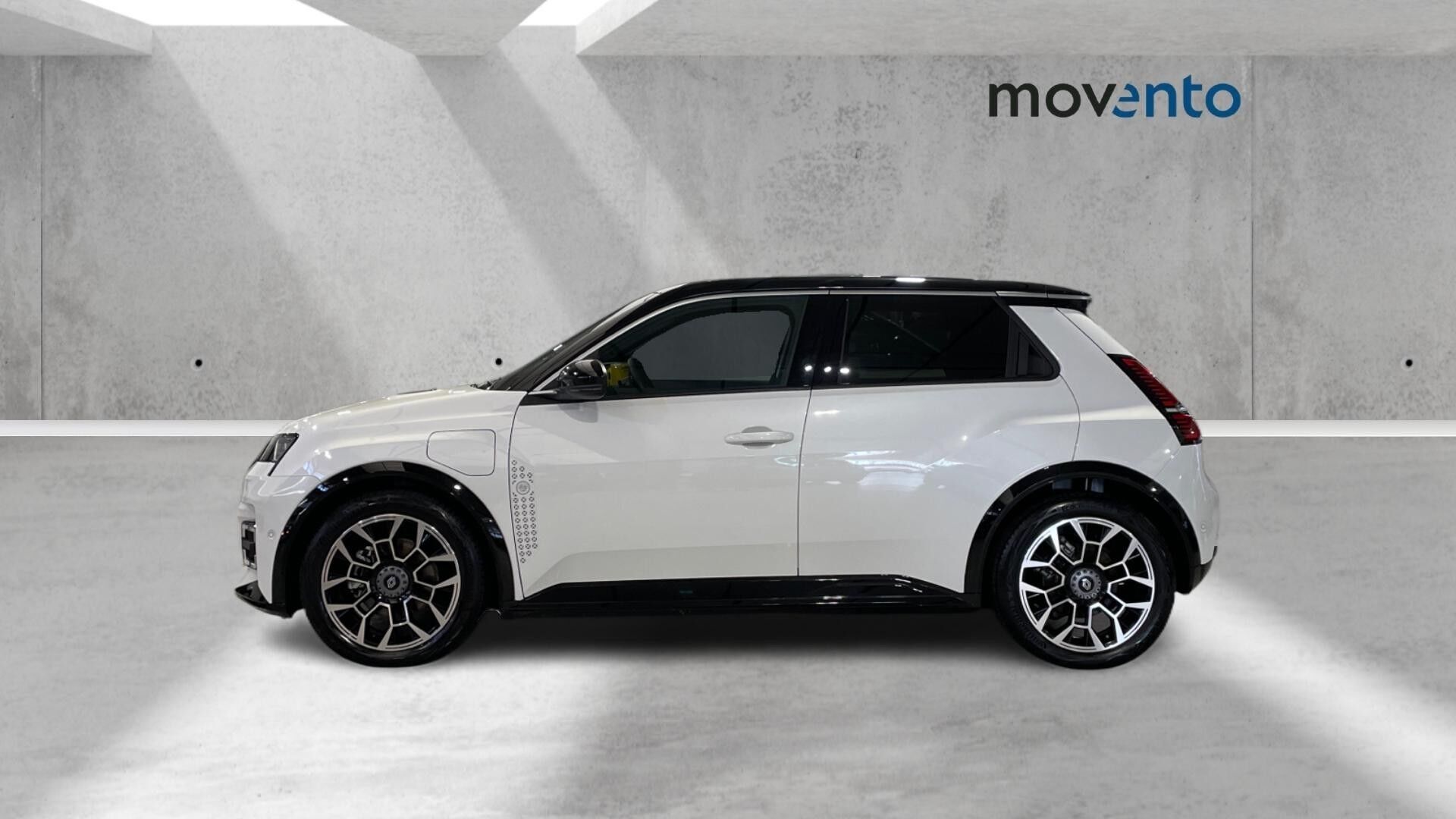 Foto del RENAULT R5 Iconic cinq autonomía confort 110 kW