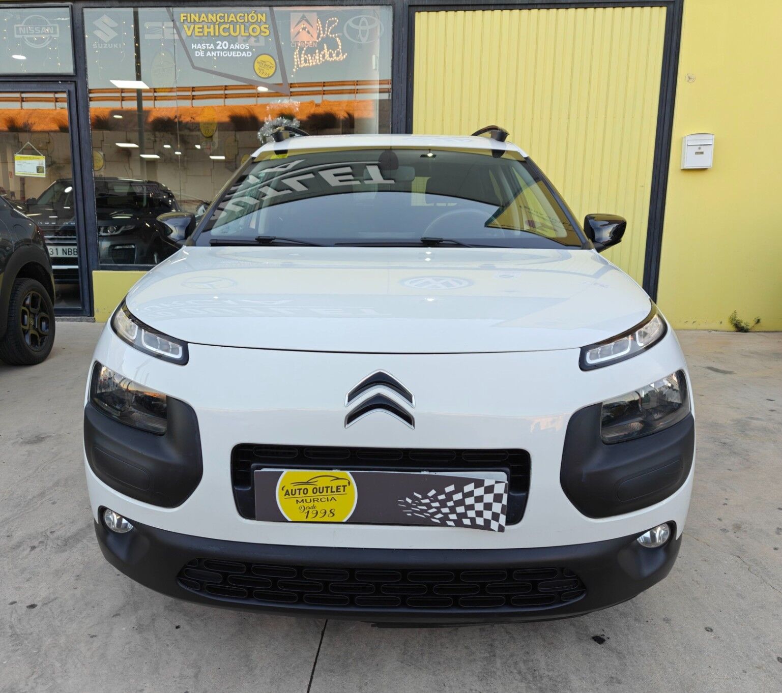 Foto del CITROEN C4 Cactus 1.6 BlueHDi S&S Shine 100