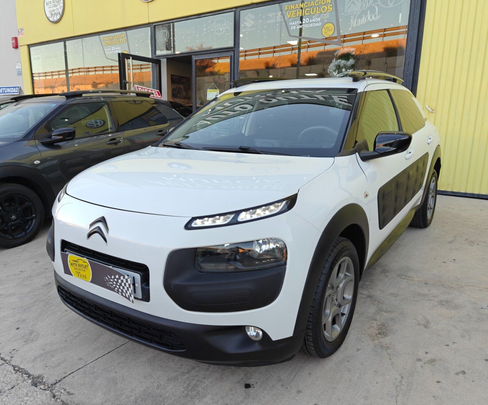 CITROEN C4 Cactus (BlueHDi 100 Shine) en Murcia