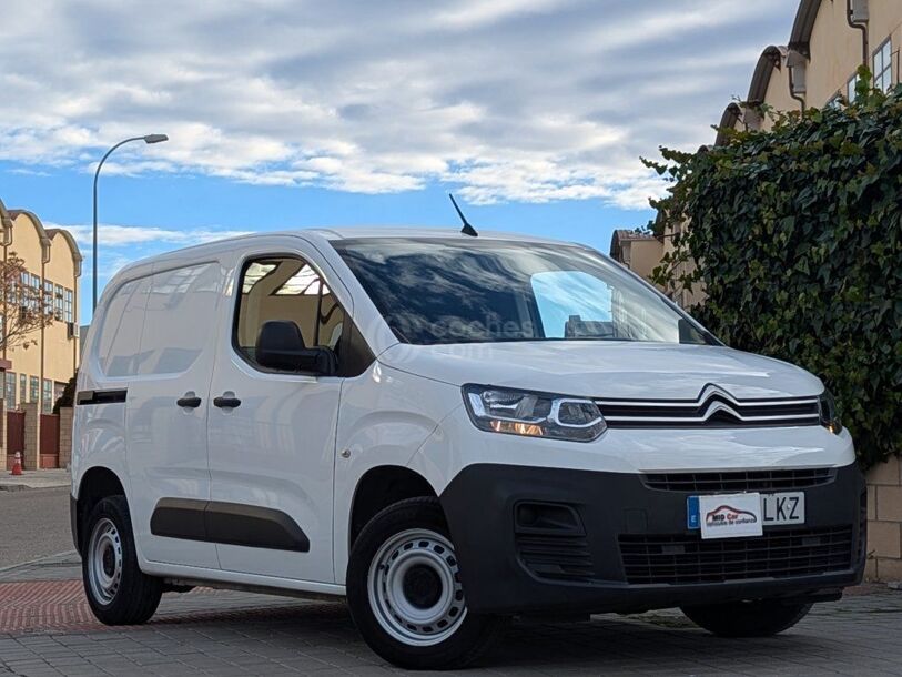 Foto del CITROEN Berlingo Van BlueHDi S&S Talla M Club 100