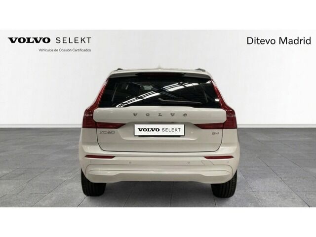 Foto del VOLVO XC60 B4 Core AWD Aut.
