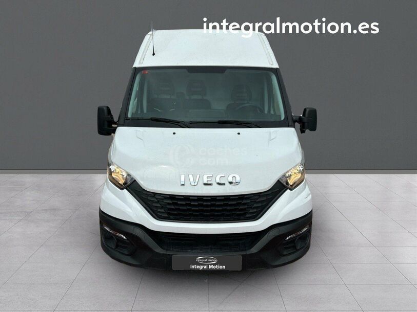 Foto del IVECO Daily Furgón 35S16 V 3520 H2 10.8 156