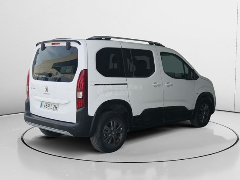 Foto del PEUGEOT Rifter 1.2 PureTech S&S Standard Allure Pack EAT8 130