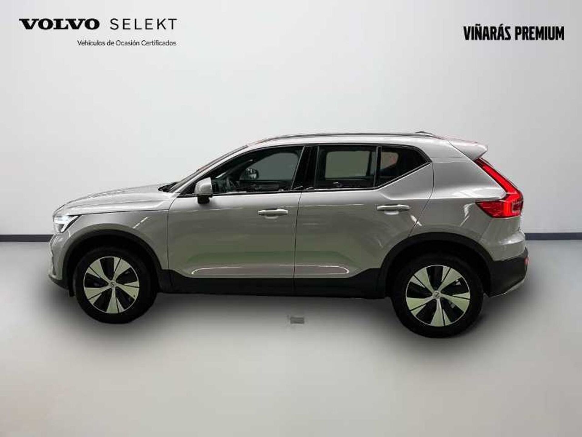 Imagen 2 de VOLVO XC40