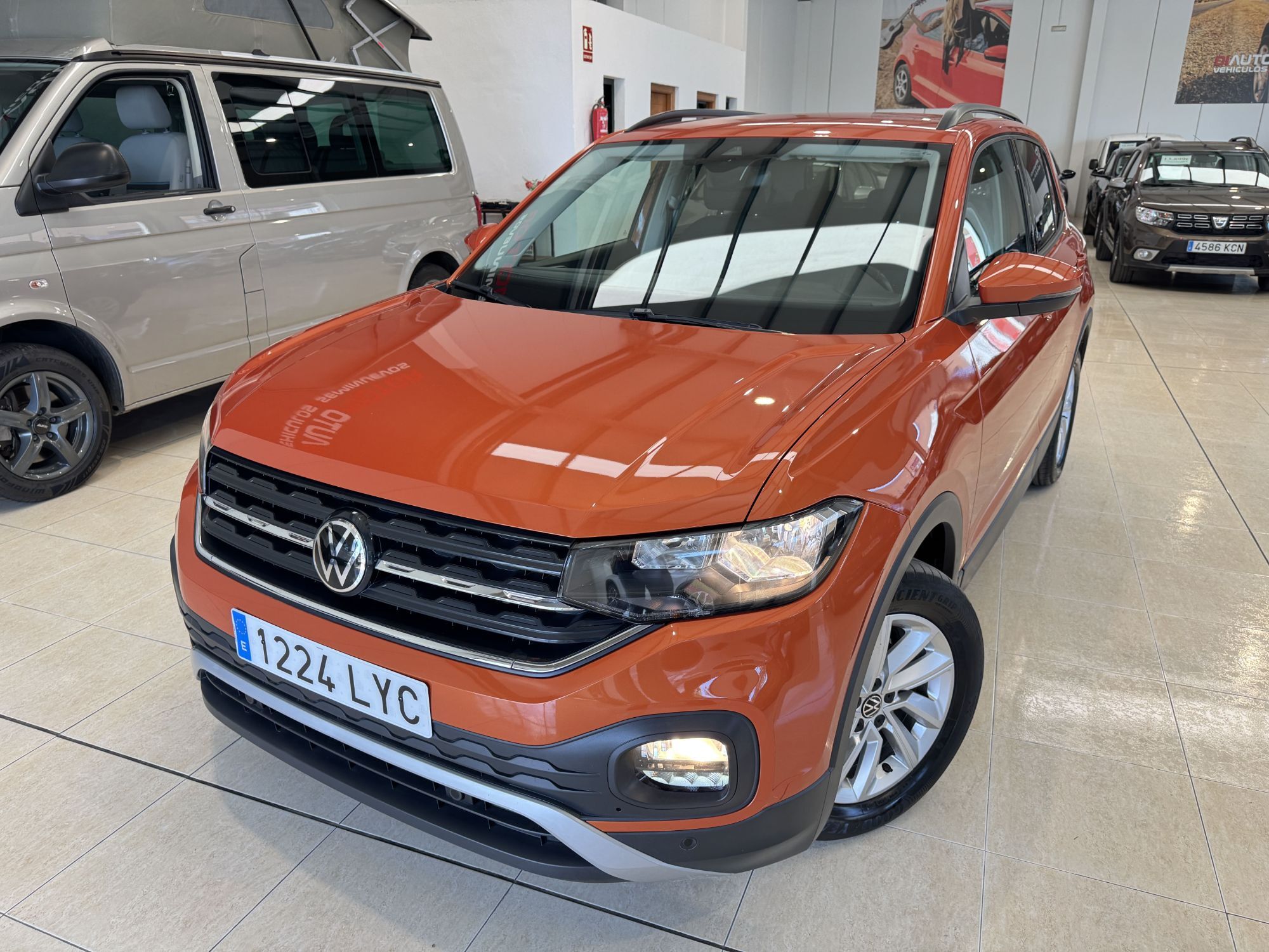 VOLKSWAGEN T-Cross (1.0 TSI Advance 81kW) en Málaga
