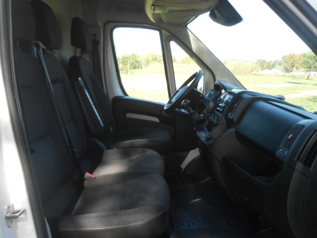 Foto del CITROEN Jumper Fg. 2.2BlueHDi 35 L3H2 S&S 140