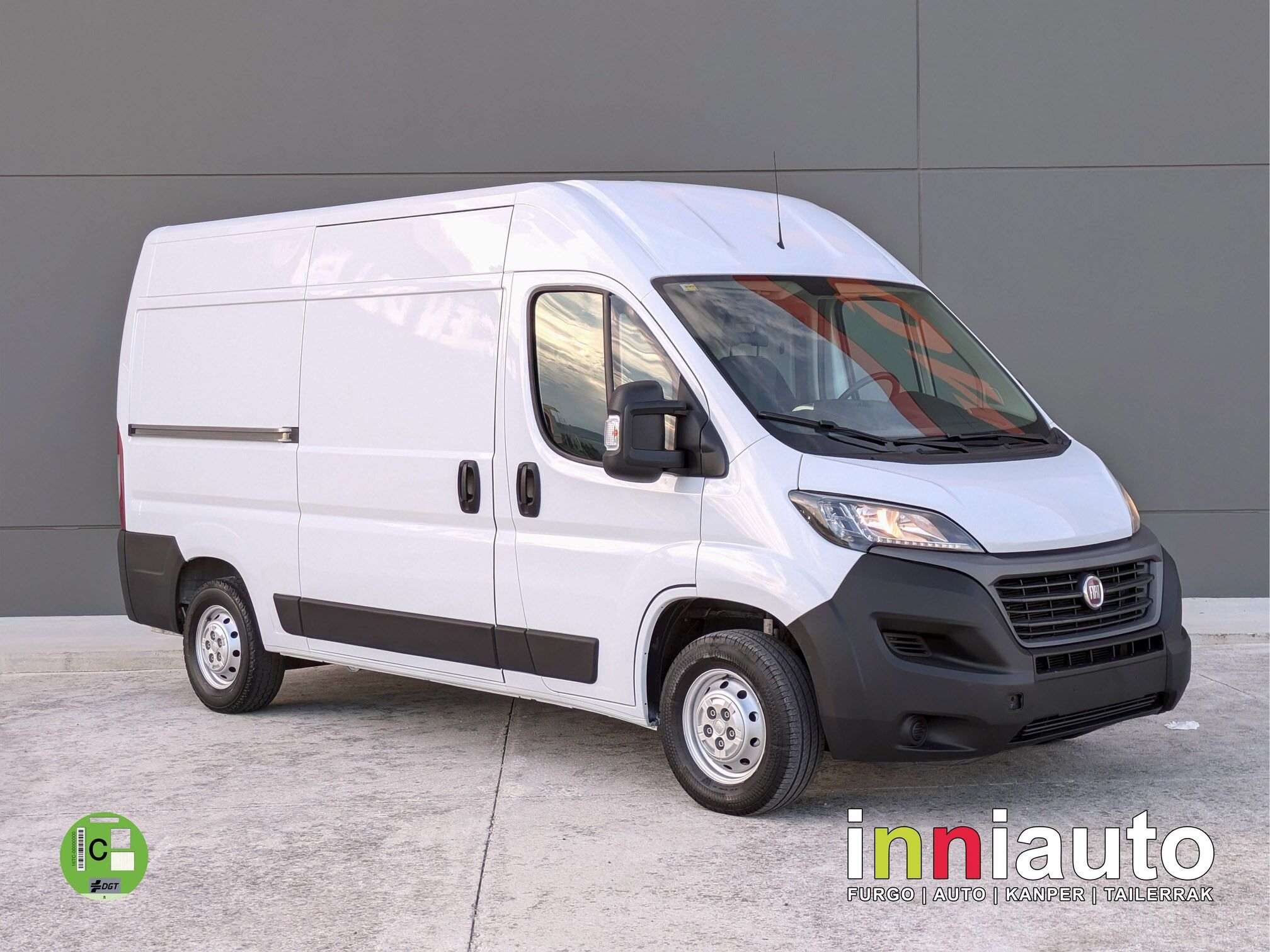 Foto del FIAT Ducato Combi 33 2.2 Multijet L2 H2 140CV