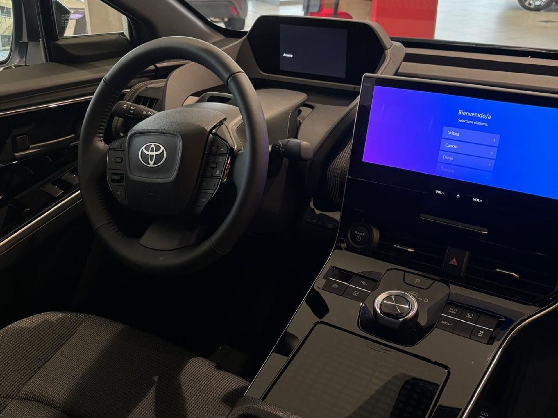 Imagen 2 de TOYOTA bZ4X