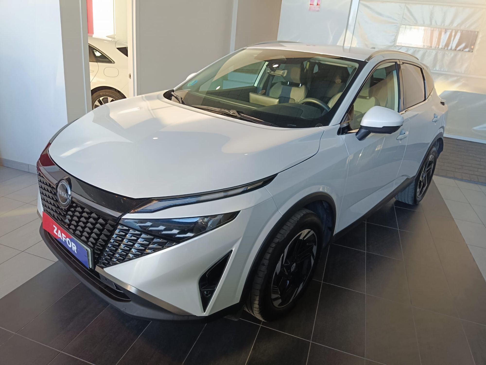 NISSAN Qashqai (1.3 DIG-T mHEV 12V N-Connecta 4x2 Aut. 116kW) en Sevilla