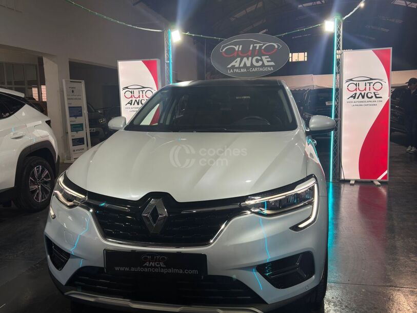 Foto del RENAULT Arkana 1.6 E-Tech Zen 105kW