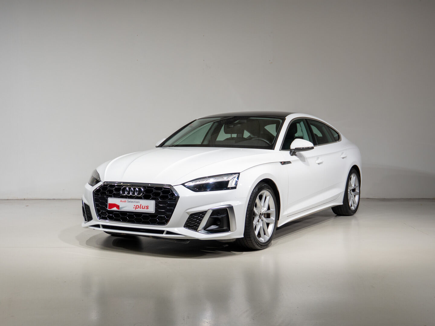 AUDI A5 (2.0 40 TFSI S TRONIC S LINE SPORTBACK 5P) en Navarra