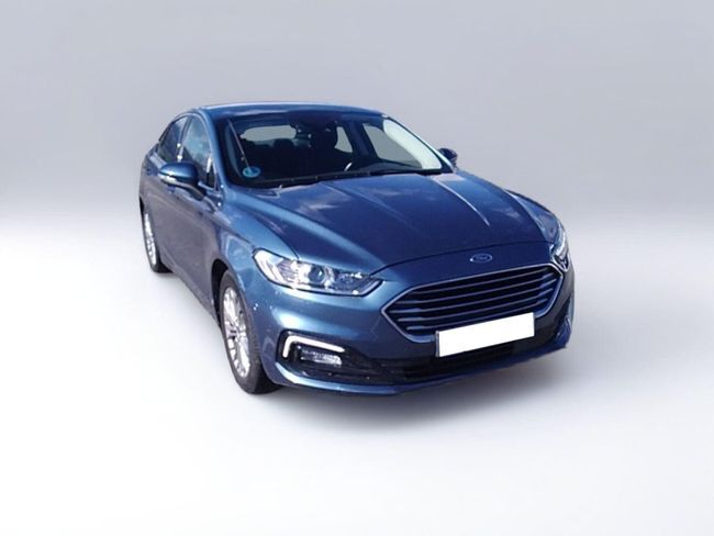 Foto del FORD Mondeo Sedán 2.0 HEV Titanium