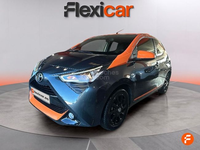 Foto del TOYOTA Aygo 70 x-play