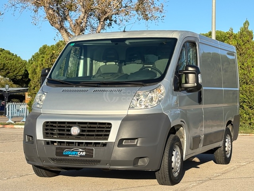 Foto del FIAT Ducato Furgón 30 2.3Mjt Corto