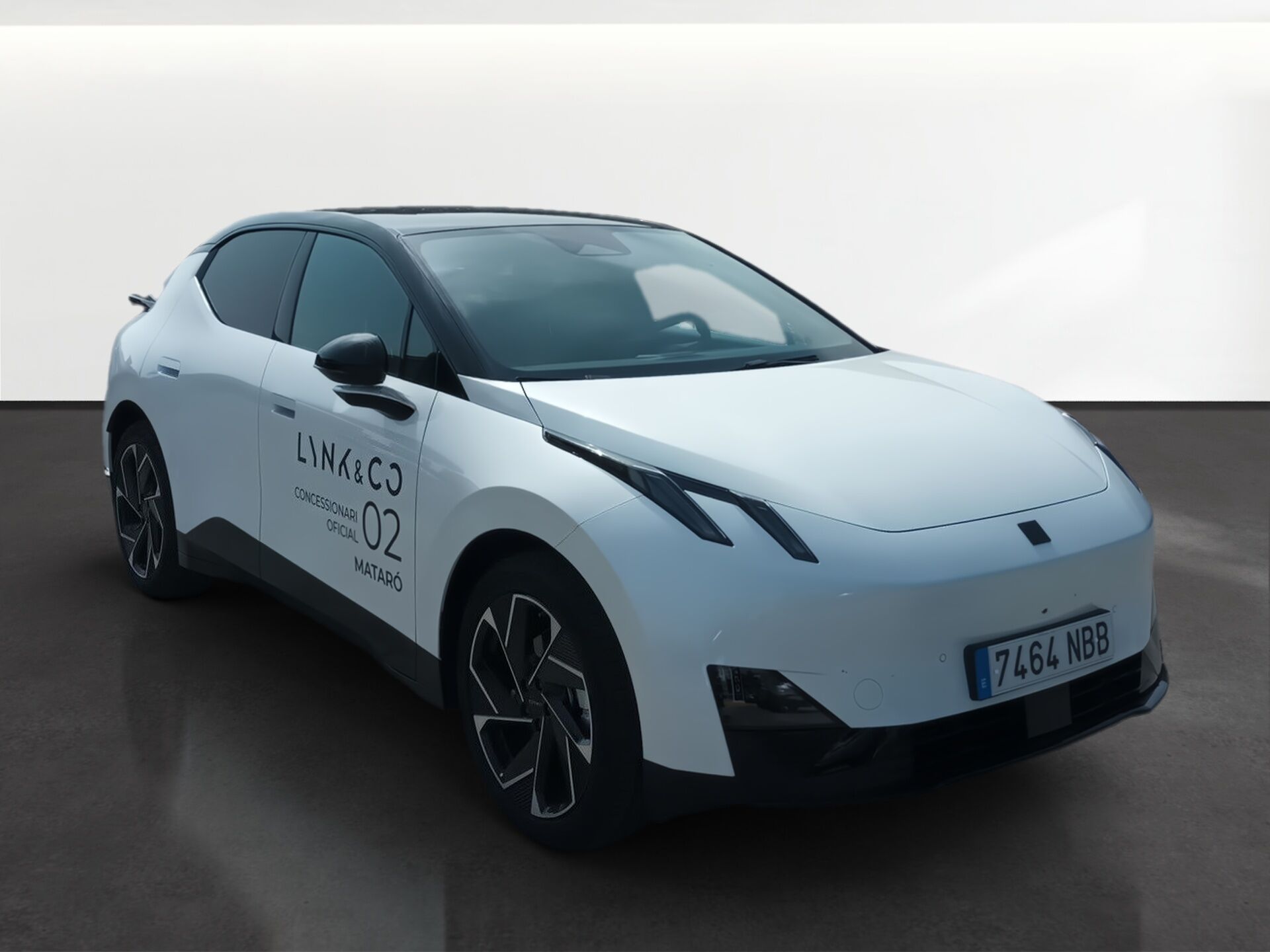Imagen de LYNK & CO 02