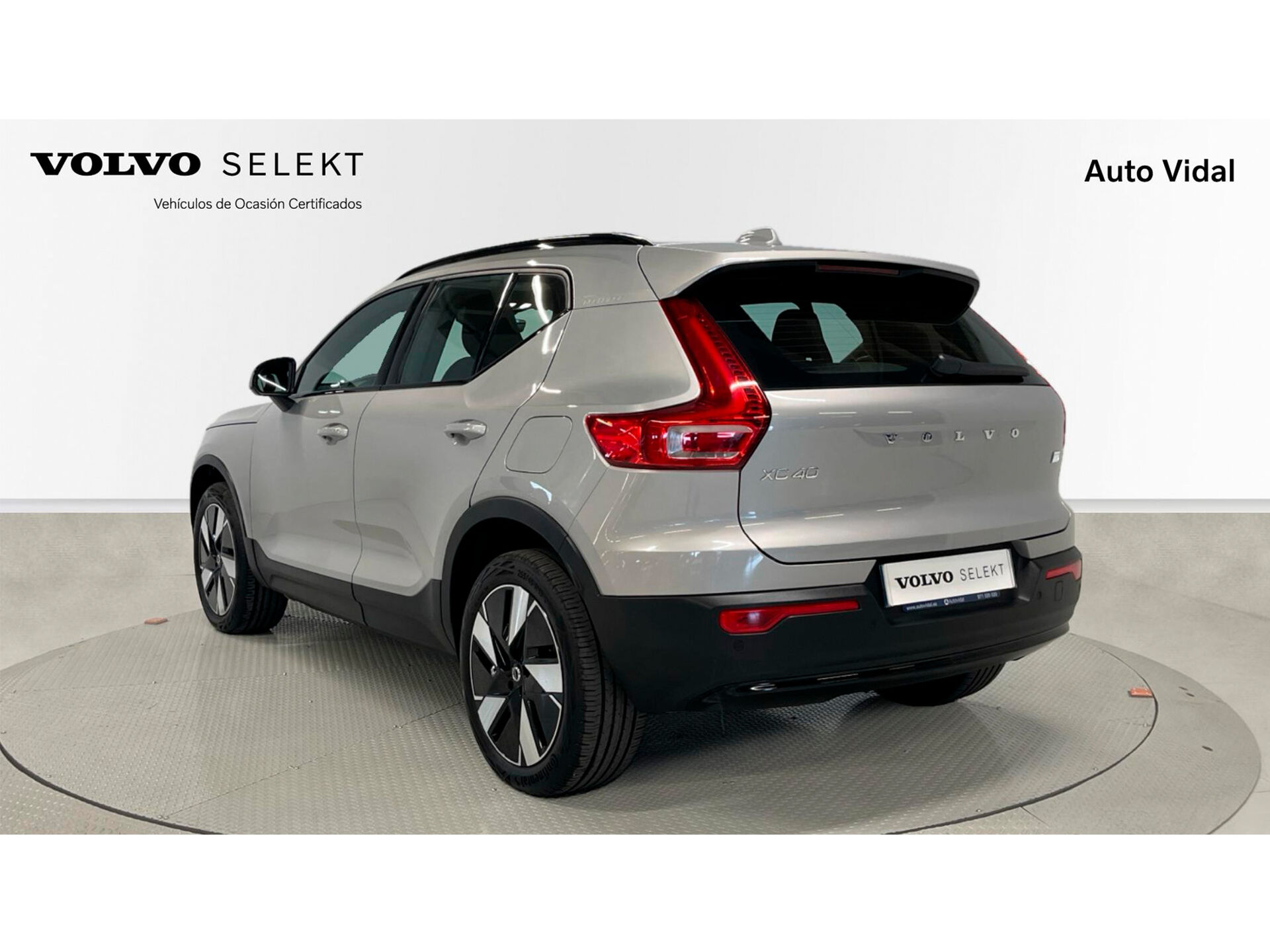 Imagen 2 de VOLVO XC40