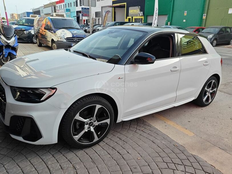 Foto del AUDI A1 Sportback 30 TFSI Adrenalin