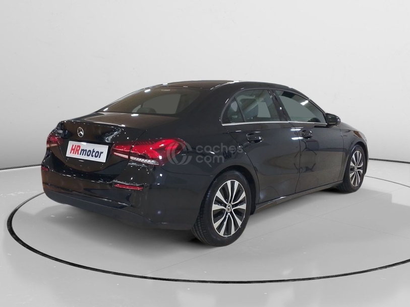 Foto del MERCEDES Clase A A 180 Sedán 7G-DCT