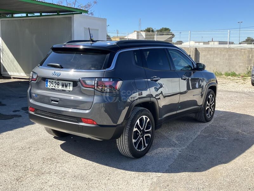 Foto del JEEP Compass 1.3 PHEV Altitude EAWD Aut. 190