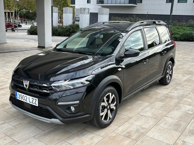 DACIA Jogger (Serie Limitada Extreme Go TCe 81 kW (110 CV) 5 Plazas) en Bar