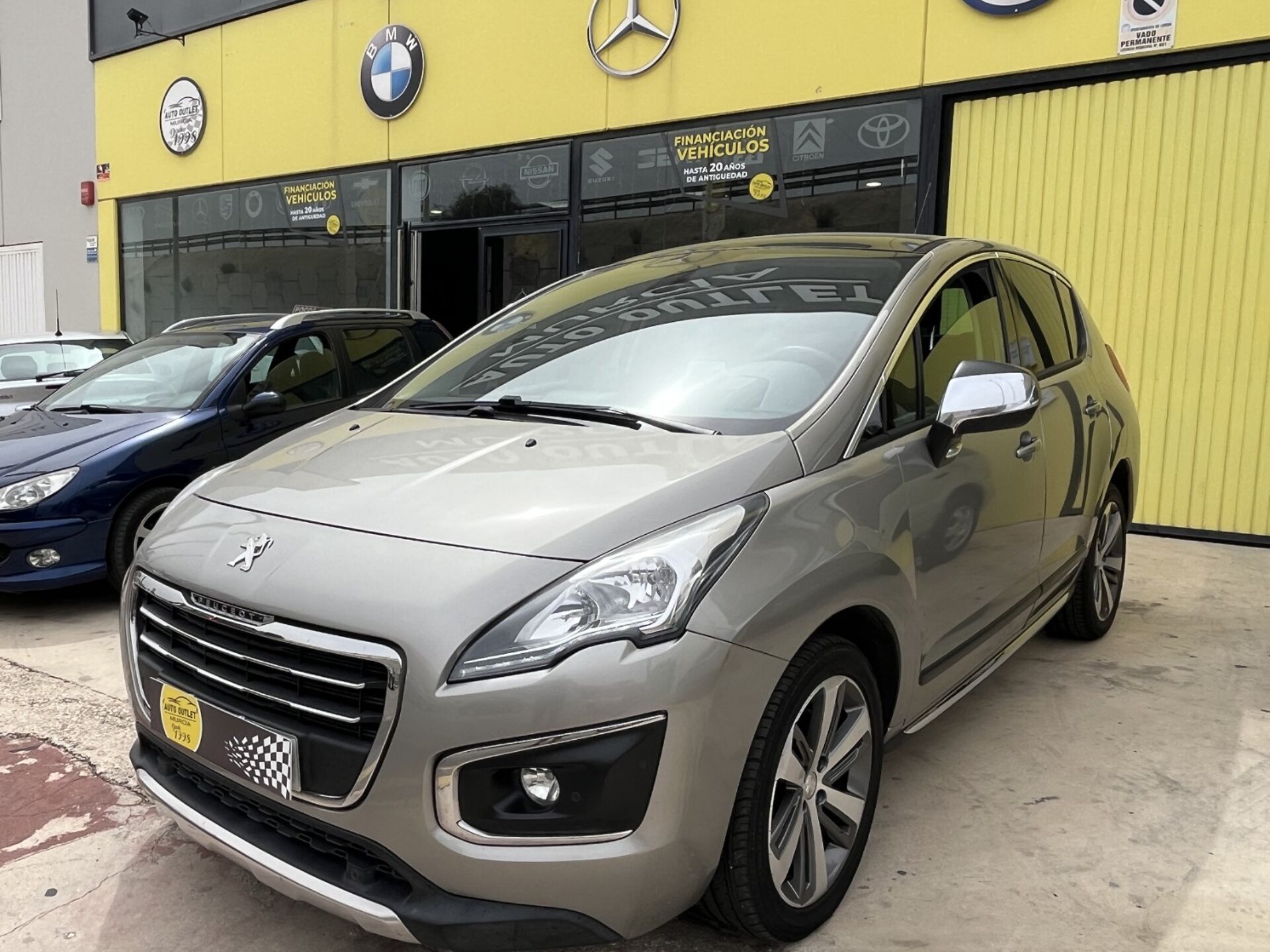 Imagen de PEUGEOT 3008