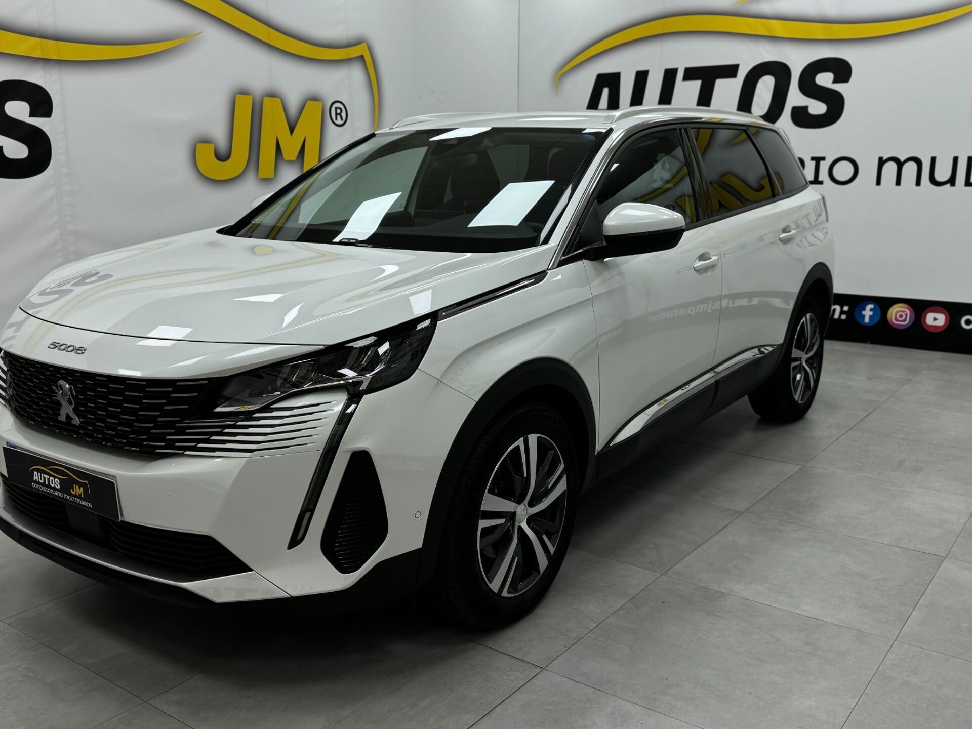 Imagen de PEUGEOT 3008