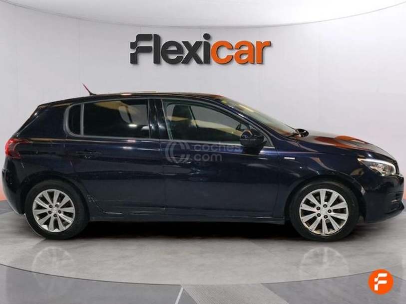 Foto del PEUGEOT 308 1.2 PureTech S&S Style 130