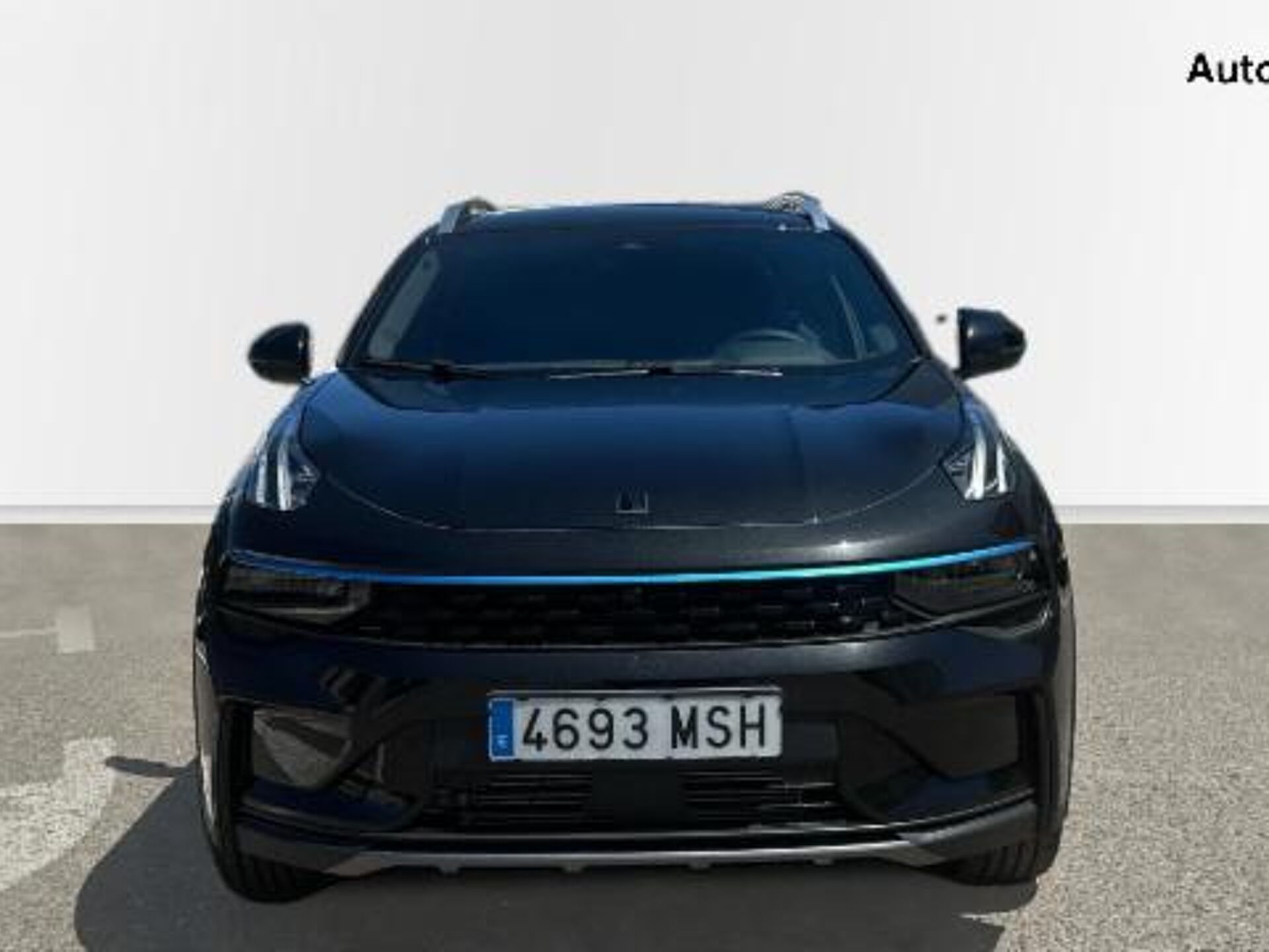 Imagen 3 de LYNK & CO 01