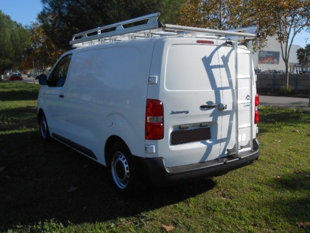 Foto del CITROEN Jumpy Fg. BlueHDI Talla M S&S Control 120