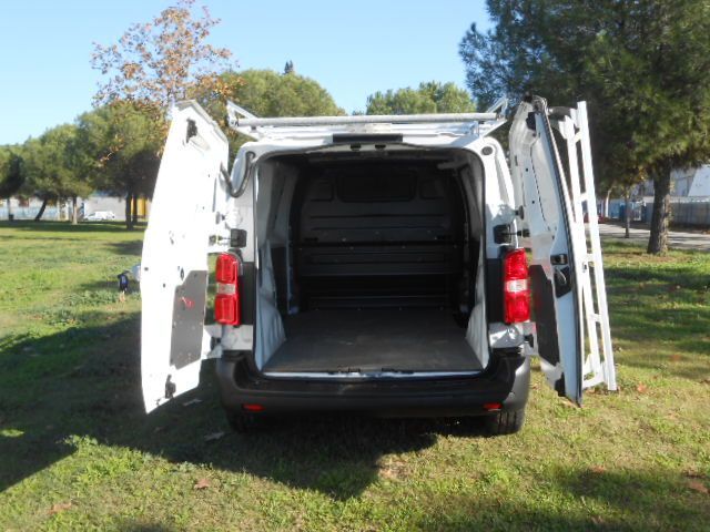 Foto del CITROEN Jumpy Fg. BlueHDI Talla M S&S Control 120