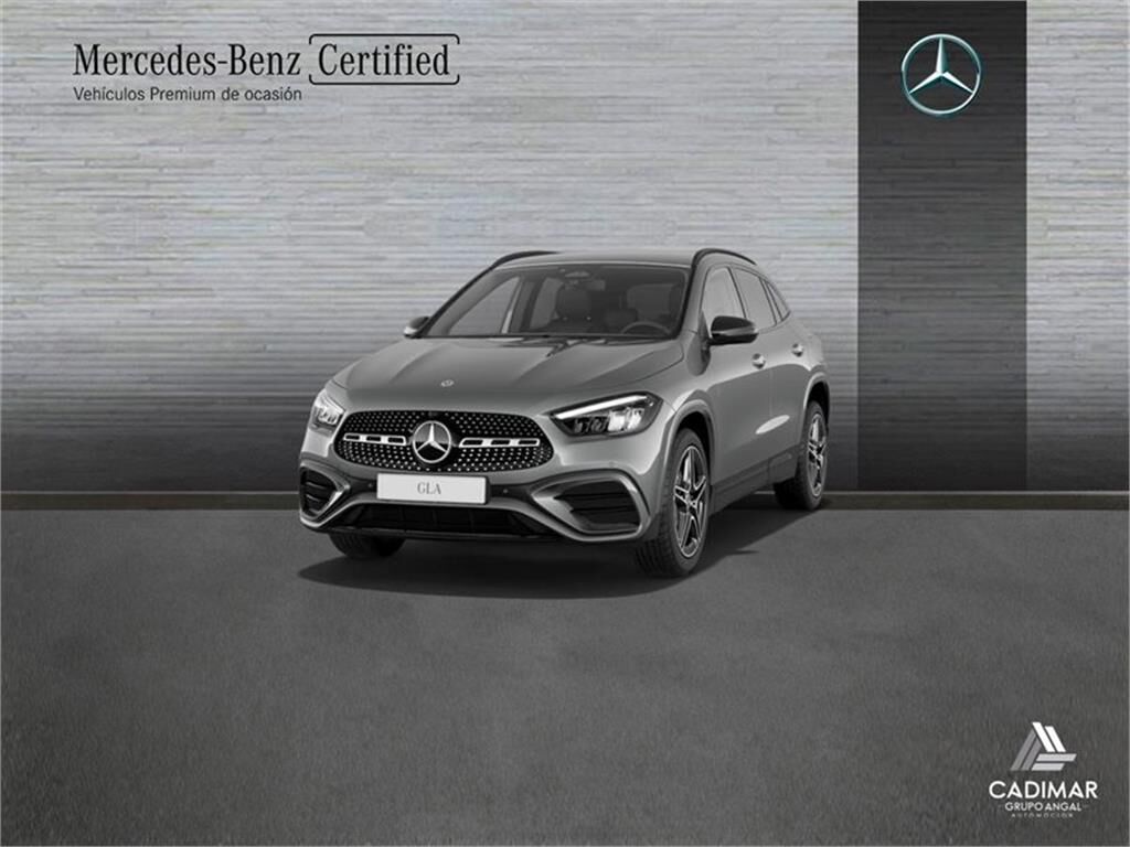 MERCEDES Clase GLA (GLA 200 D) en Cádiz