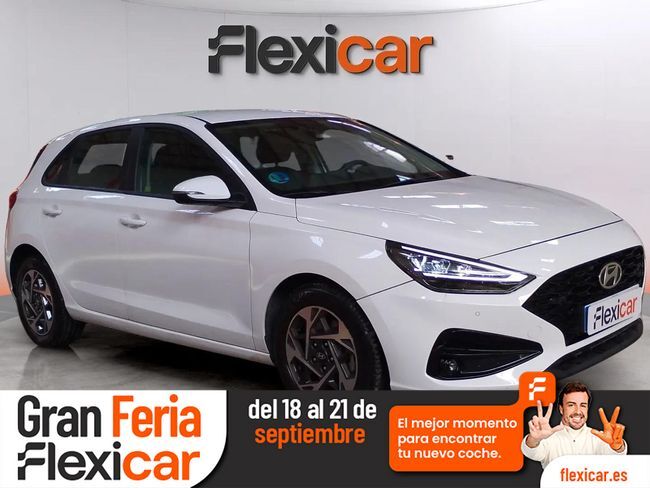 HYUNDAI i30 (1.0 TGDI 48V Klass) en Cádiz