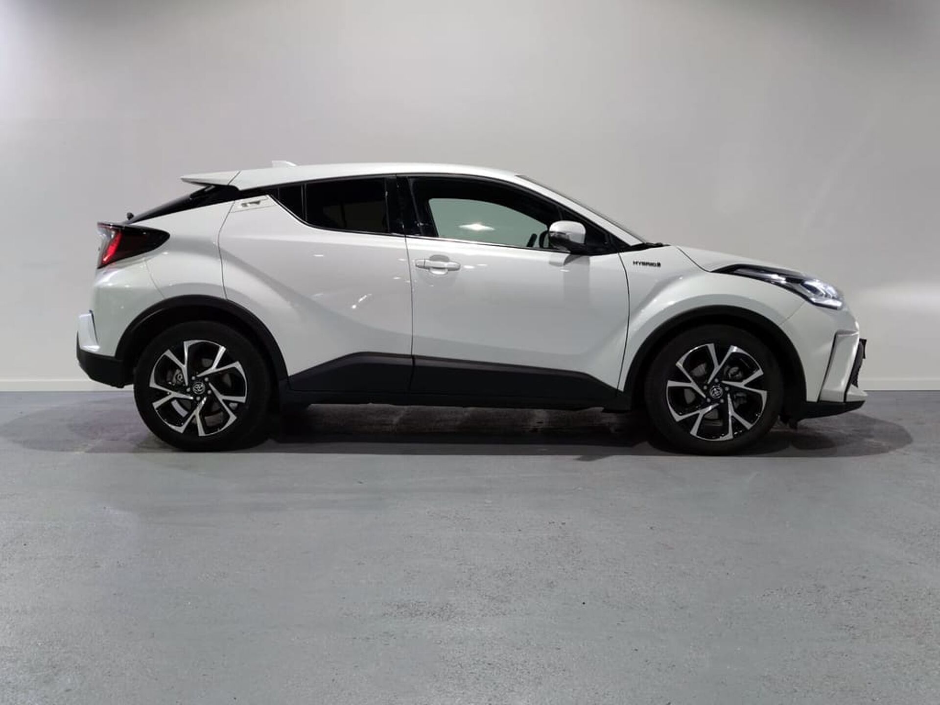 Imagen 3 de TOYOTA C-HR
