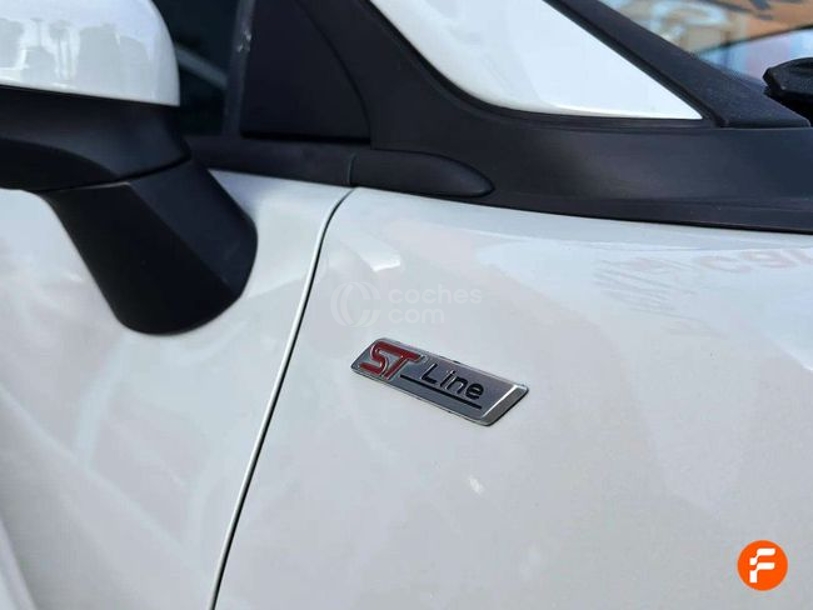 Foto del FORD Puma 1.0 EcoBoost MHEV ST-Line 155