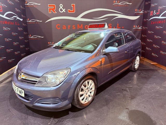 OPEL Astra (GTC 1.6 T Sport) en Madrid