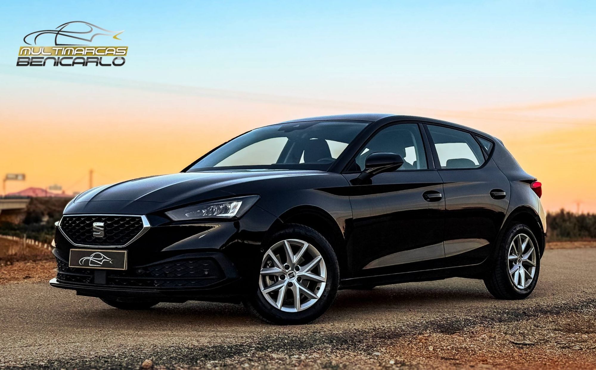 SEAT León (1.5 TSI S&S FR 25º Aniversario 115) en Castellón