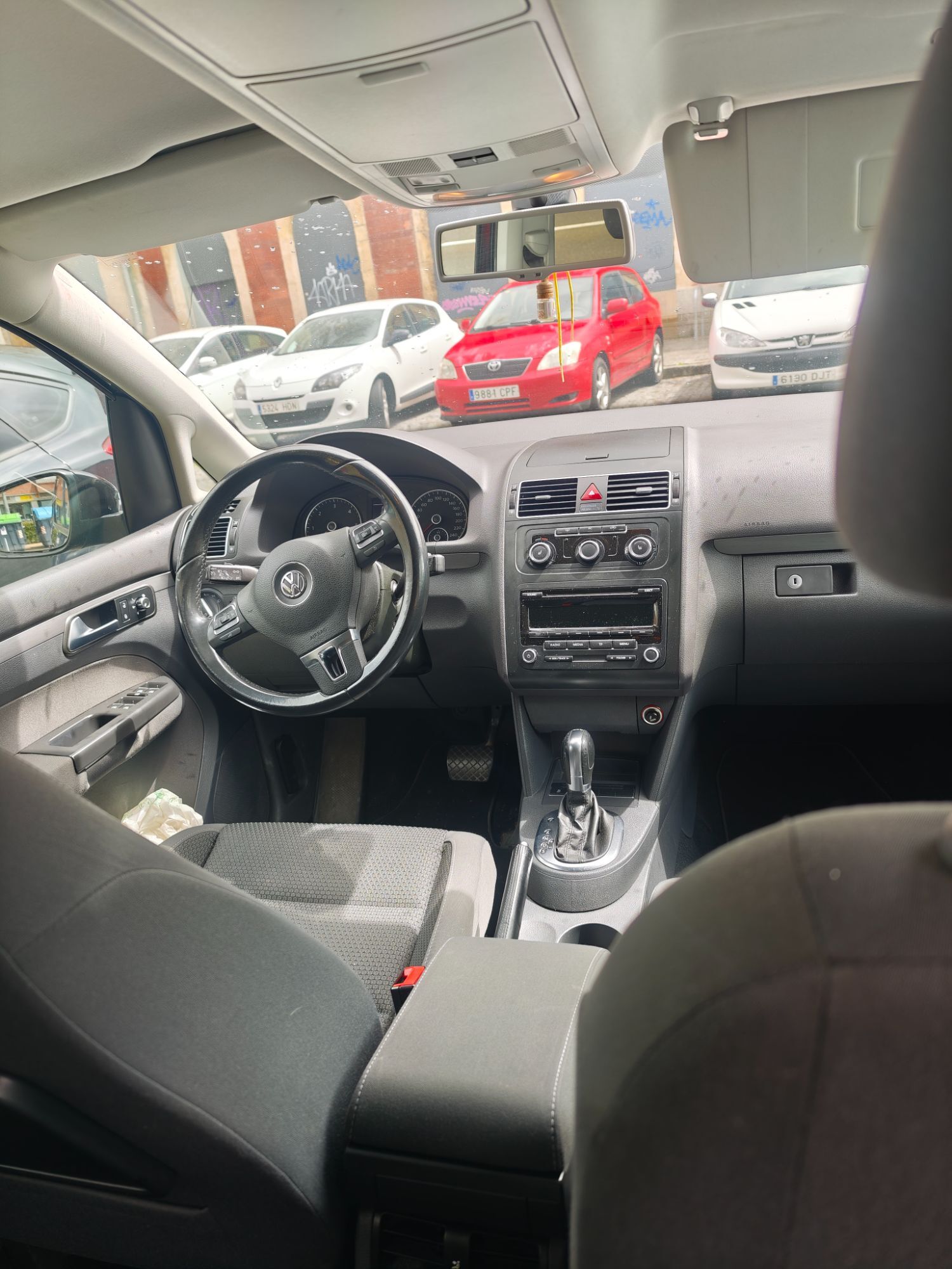 Foto del VOLKSWAGEN Touran 1.6TDI Edition DSG 105