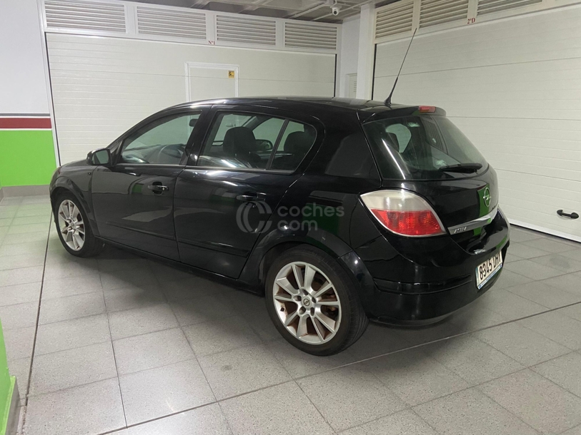 Foto del OPEL Astra 1.9CDTi Sport