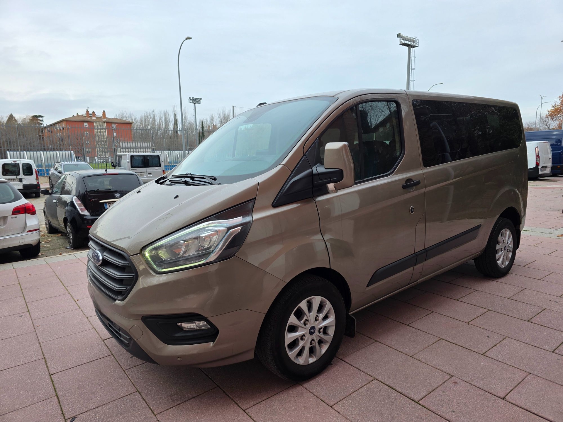Imagen de FORD Tourneo Custom