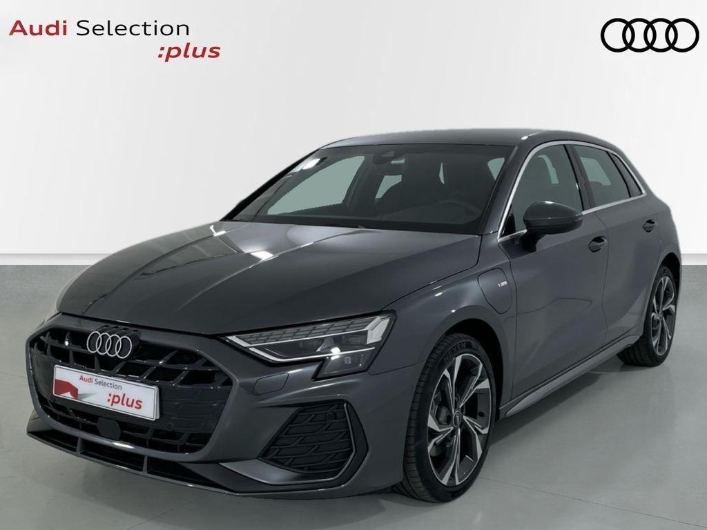 Foto del AUDI A3 Sportback 40 TFSIe S line S tronic