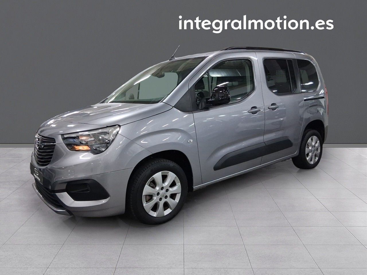 Foto del OPEL Combo Life 1.5TD S&S L Business Edition Plus 100