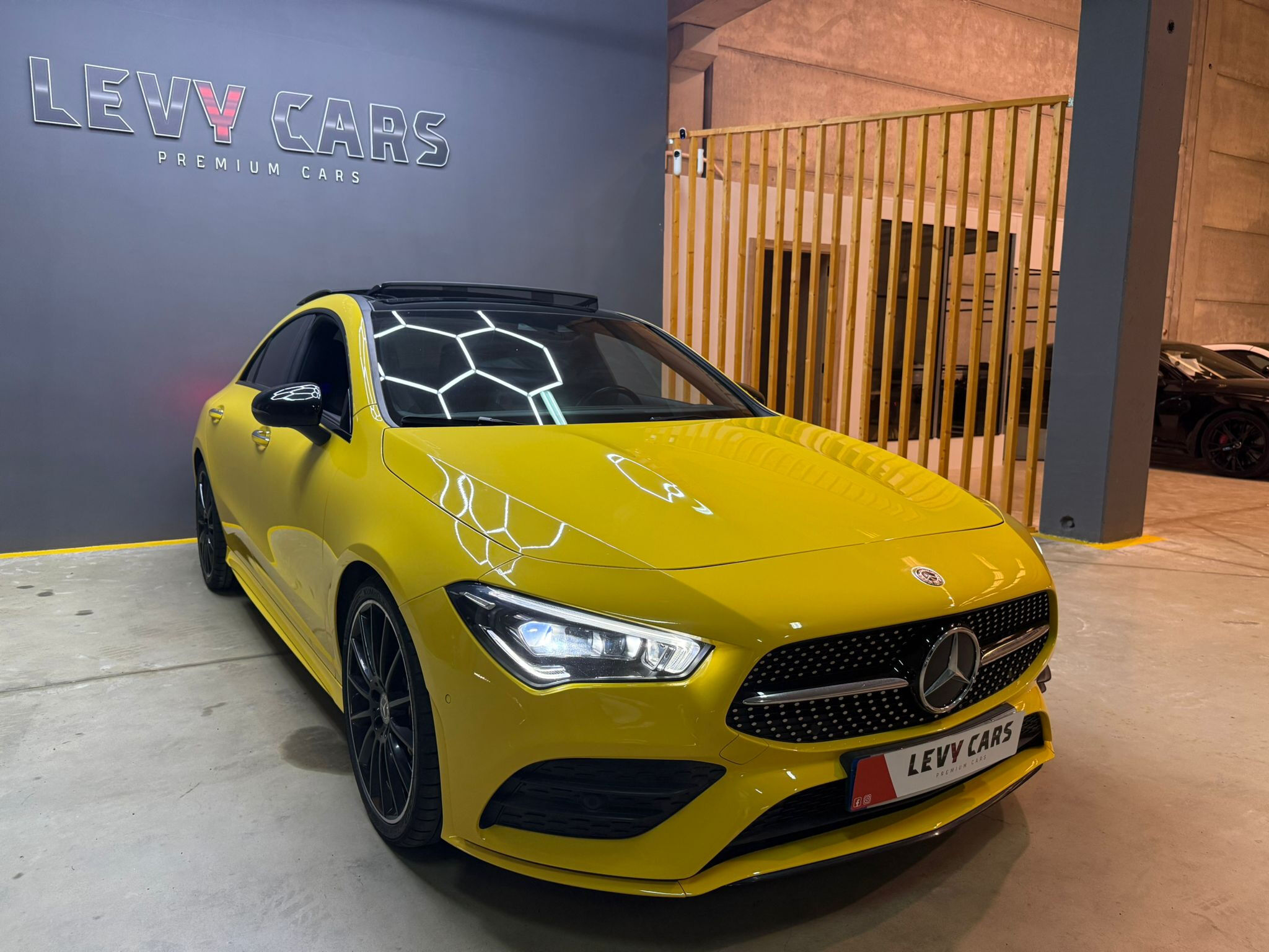 MERCEDES Clase CLA (CLA 200 D 4MATIC DCT) en Valencia