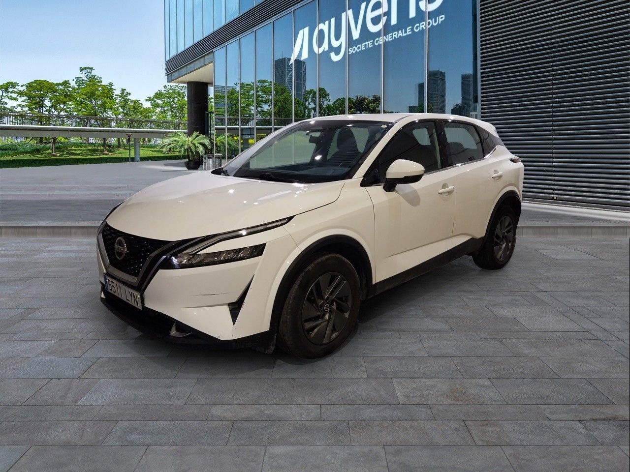 NISSAN Qashqai (DIG-T 140 mHEV Acenta 4x2 103 kW (140 CV)) en Madrid